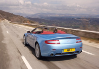 Aston Martin V8 Vantage Roadster (2006–2008) photos