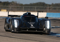 Audi R18 TDI 2011 images