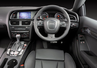 Audi RS5 Coupe ZA-spec 2010 photos