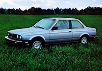 BMW 318i Coupe US-spec (E30) 1982–91 pictures BMW 318i Coupe US-spec (E30) 1982–91 pictures