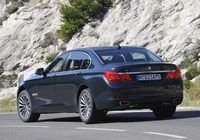 BMW 750Li xDrive (F02) 2008–12 pictures