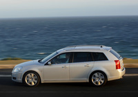 Cadillac BLS Wagon 2007–09 photos