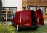 Citroën Berlingo Van 2008–12 images