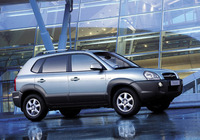 Hyundai Tucson 2004–09 pictures