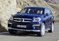 Images of Mercedes-Benz GL 350 BlueTec AMG Sports Package (X166) 2012