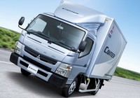 Images of Mitsubishi Fuso Canter JP-spec (FE7) 2010