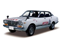 Images of Datsun Bluebird Sedan (810) 1976–78