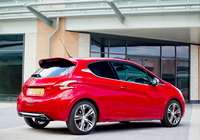 Images of Peugeot 208 GTi UK-spec 2013 Images of Peugeot 208 GTi UK-spec 2013