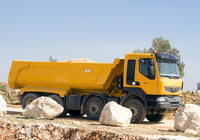 Images of Renault Kerax 8x4 Tipper 1996–2013