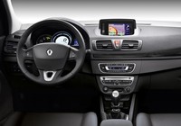 Images of Renault Mégane TomTom Edition 2009 Images of Renault Mégane TomTom Edition 2009