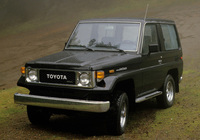 Images of Toyota Land Cruiser (BJ71V) 1985–90