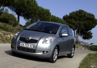 Images of Toyota Yaris 3-door 2005–09 Images of Toyota Yaris 3-door 2005–09