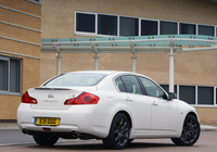 Infiniti G37S UK-spec (V36) 2010–13 pictures