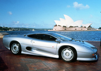 Jaguar XJ220 UK-spec 1992–94 wallpapers