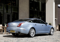 Jaguar XJ UK-spec (X351) 2009 photos Jaguar XJ UK-spec (X351) 2009 photos