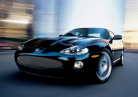 Jaguar XKR Coupe 2004–06 pictures