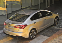 Kia Cerato Sedan 2012 pictures
