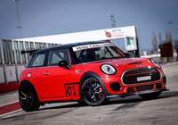 MINI John Cooper Works Challenge (F56) 2016 images MINI John Cooper Works Challenge (F56) 2016 images