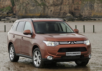 Mitsubishi Outlander 2012 wallpapers