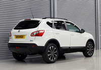 Nissan Qashqai 360 2012 images