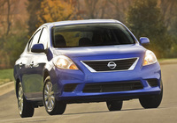Nissan Versa Sedan (B17) 2011 images