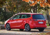 Opel Zafira Tourer BiTurbo (C) 2012 pictures Opel Zafira Tourer BiTurbo (C) 2012 pictures