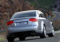 Photos of Audi RS4 Sedan ZA-spec (B7,8E) 2005–07 Photos of Audi RS4 Sedan ZA-spec (B7,8E) 2005–07