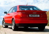 Photos of Audi S2 Coupe (89,8B) 1990–96