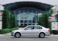 Photos of BMW 318i Sedan (E46) 2001–05 Photos of BMW 318i Sedan (E46) 2001–05