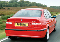 Photos of BMW 318i Sedan UK-spec (E46) 2001–05