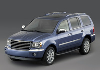 Photos of Chrysler Aspen 2006–08