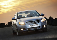 Photos of Daewoo Lacetti Premiere (J300) 2009–11