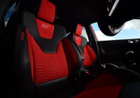 Photos of Ford Fiesta ST 5-door UK-spec 2016
