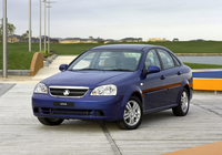 Photos of Holden JF Viva Sedan 2005