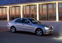 Photos of Mercedes-Benz C 220 CDI (W203) 2000–07 Photos of Mercedes-Benz C 220 CDI (W203) 2000–07