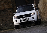 Photos of Mitsubishi Shogun Black 2012