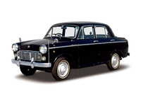 Photos of Datsun Bluebird (310/311) 1959–62