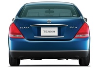 Photos of Nissan Teana 2003–05 Photos of Nissan Teana 2003–05