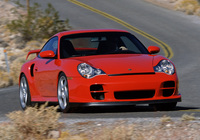 Photos of Porsche 911 GT2 US-spec (996) 2001–03