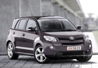 Photos of Toyota Urban Cruiser 2008–14