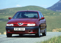Pictures of Alfa Romeo 146 Ti UK-spec (930B) 1996–99 Pictures of Alfa Romeo 146 Ti UK-spec (930B) 1996–99