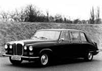 Pictures of Daimler DS420 Executive Limousine (MkIII) 1984