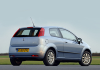 Pictures of Fiat Grande Punto 3-door UK-spec (199) 2006–10
