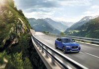 Pictures of Jaguar F-Pace S 2016 Pictures of Jaguar F-Pace S 2016
