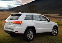 Pictures of Jeep Grand Cherokee Laredo AU-spec (WK2) 2013 Pictures of Jeep Grand Cherokee Laredo AU-spec (WK2) 2013