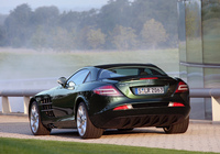 Pictures of Mercedes-Benz SLR McLaren (C199) 2003–07