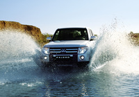Pictures of Mitsubishi Pajero 5-door 2006–11