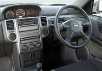 Pictures of Nissan X-Trail UK-spec (T30) 2004–07