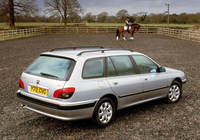 Pictures of Peugeot 406 Break UK-spec 1999–2004