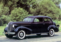 Pictures of Pontiac 2-door Touring Sedan (6DA/8DA) 1938